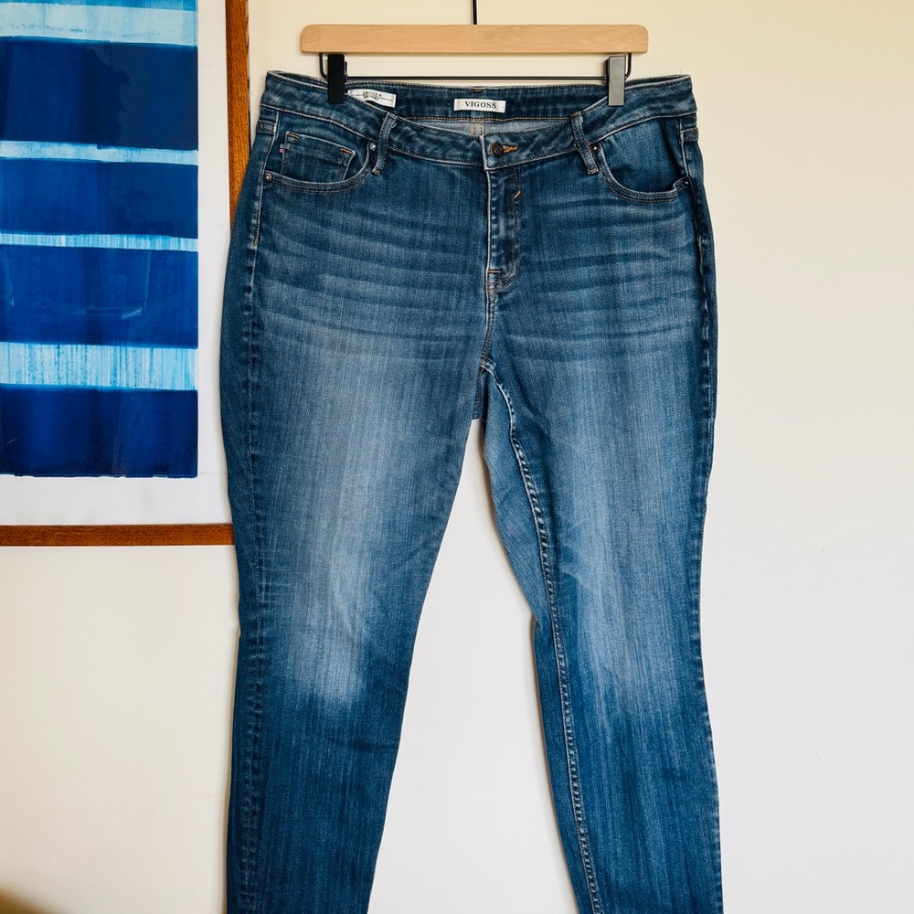 Vigoss Women's Classic Blue Skinny Jeans